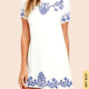 TALE TO TELL BLUE & IVORY EMBROIDERED SHIFT DRESS